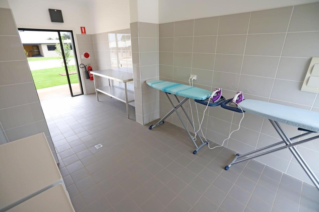 Eastend Studio Apartments Dubbo Eksteriør bilde